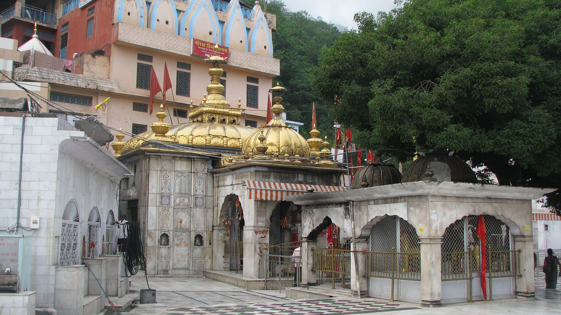 sri-pratyangira-devi-temple-history-timings-accommodations-puja